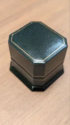 ジュエリーボックス