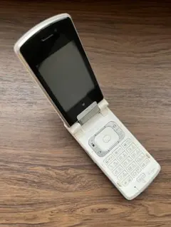 SH902i NTT docomo 携帯電話 本体 ホワイト 2026年最新】SH902iの人気アイテム - メルカリ