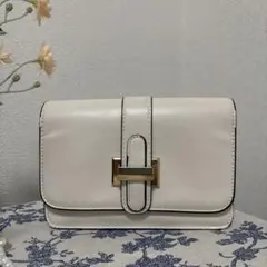 Item thumbnail for item e10a4d51-4472-47d0-b0af-387170687ca8