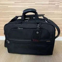 TUMI ビジネスバッグ ブラックのサムネイル