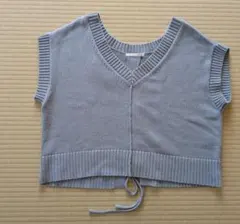 RETRO GIRL（レトロガール）Vネックベスト