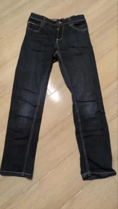 キッズデニム　トミーヒルフィガー