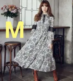 2026年最新】FLoral long-sleeve dressの人気アイテム - メルカリ