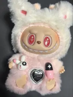 ラブブ　レプリカ