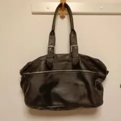 Item thumbnail for item 4f672eb3-4a5d-4644-b2f6-8db67ffcd8e6