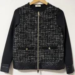 美品✨️HERNO 切り替え　ノーカラージャケット　ツイード　ロゴプレート 40のサムネイル