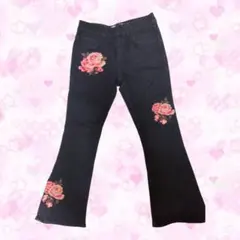 kate spade new yorkローズ刺繍 フレアデニムパンツのサムネイル