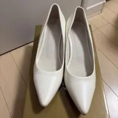 【値下げ】ホワイト パンプス