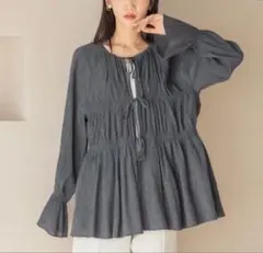 LOWRYS FARM ヨウリュウシャーリングブラウスLS