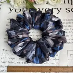 Item thumbnail for item c19ec337-1ee1-47f0-9205-a817f6a429ec