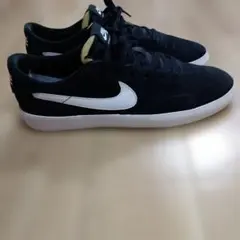 NIKE SB スニーカー ブラック ホワイトのサムネイル