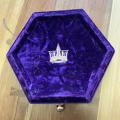 JEFFREE STAR BLOOD LUSTアイシャドウパレット usedのサムネイル