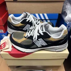 new balance M990BB3 ブラック/タン V3