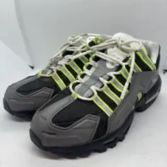 Item thumbnail for item ee387f24-c6a1-4eff-bacf-fdf3dd585750