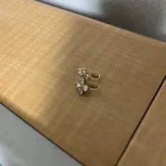 フラワーモチーフ イヤリングのサムネイル