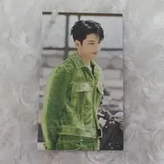 ウォヌ SEVENTEEN トレカ HANABI 来場者限定 ユニバ