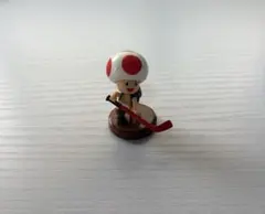 チョコエッグ　スーパーマリオスポーツ　9.キノピオ(ホッケー)