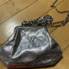 シルバー メタリック チェーンショルダーバッグ