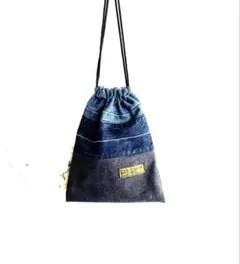 デニムリメイクの巾着　ハンドメイド