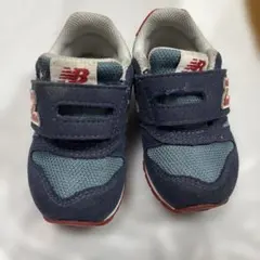 new balance 子供靴　ネイビー/レッド