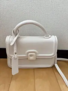 ホワイト ミニショルダーバッグ
