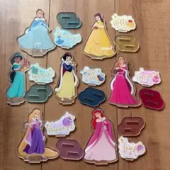 ディズニー　アクリルスタンド　ダイソー　アリエルラプンツェルジャスミンベル