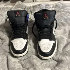 Nike Air Jordan 1 mid 