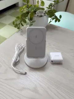 Anker 633 Magnetic Wireless Charger