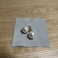 ホワイトパール スタッドピアス