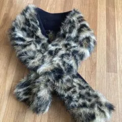 ヒョウ柄ファーマフラー