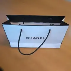 CHANEL ショップバッグ ホワイト