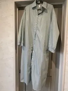 Chaco closet 長袖 シャツワンピース　グリーンのサムネイル