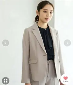 ハニーズ スーツ