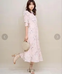 週末お値下げ♡5800円→4000円Noela リリーフラワーワンピースAライン