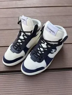 CHANEL ロールトップ ハイカットスニーカー スエード レンチキュラー