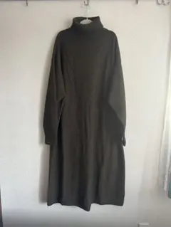 ビューティーアンドユース　ロングニットワンピース　ブラウン