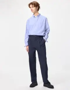 ユニクロ 感動タックパンツ 黒 S