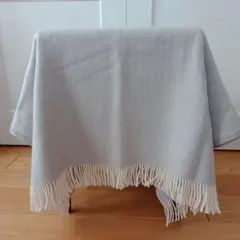 良品計画グレー ヘリンボーンホワイトフリンジ　極美品