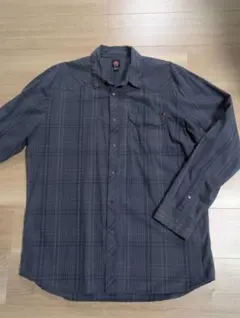 ボルコム　長袖シャツ