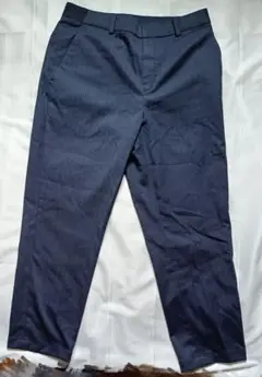 新品 試着のみ ユニクロ パンツ M 濃紺