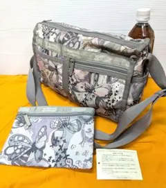 LeSportsac ショルダーバッグ ポーチ付き 中古美品のサムネイル