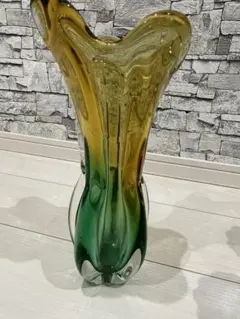 昭和レトロ　ガラスの花瓶