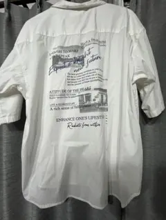 新品未使用‼️ホワイト 半袖シャツ バックプリント