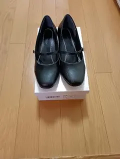 幅広パンプス（箱なしで値引き）