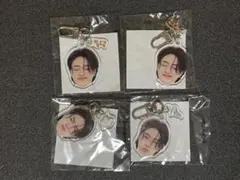 treasure ハルト 顔アクキー カプセルトイ