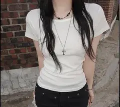 amood 半袖　Tシャツ　白