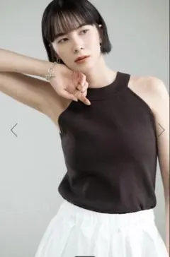 新品　KARRY American sleeve tank ブラウンのサムネイル