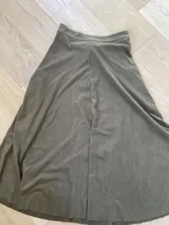 ZARA オリーブグリーン フレアスカート