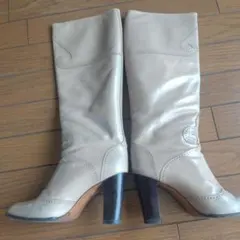 Item thumbnail for item b413e547-585a-4b02-bed2-46d8ca000249