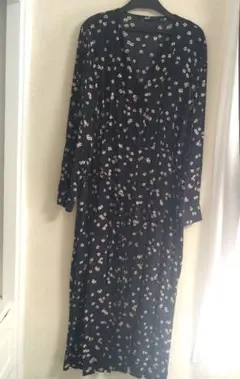 【XXL】UNIQLO・小花柄ワンピース